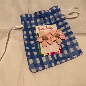 NWT New Lilly Pulitzer Earrings Pink Flowers Gold